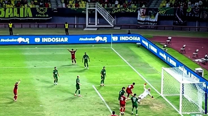 Piala Presiden 2026, Persebaya Tumbangkan Persija Berkat Gol Bunuh Diri