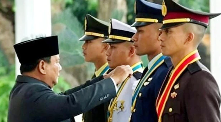 Janji Suci di Istana Merdeka: 1.177 Perwira TNI-Polri Dilantik oleh Presiden Prabowo