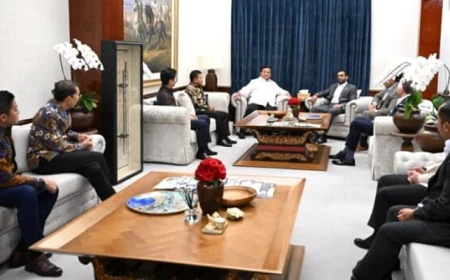 Presiden Prabowo Terima Kunjungan Direktur FBI, Indonesia Perkuat Kerja Sama Repatriasi Artefak Budaya