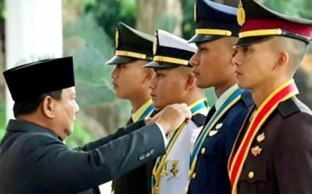 Janji Suci di Istana Merdeka: 1.177 Perwira TNI-Polri Dilantik oleh Presiden Prabowo
