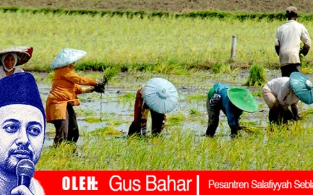 Panggung Modernisasi Hanyalah Kemajuan Semu