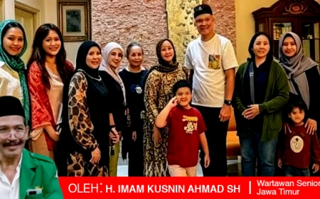 Peci Lukis, Kenang-kenangan Terakhir dari Sang Maestro untuk Ganjar Pranowo