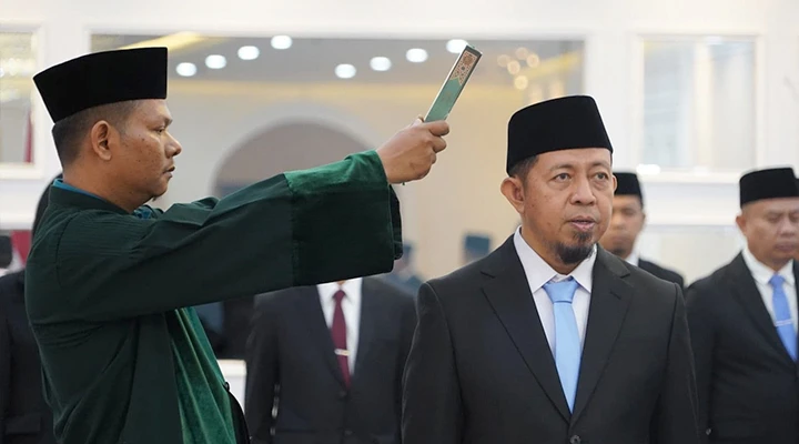 Basnang Said Resmi Dilantik Jadi Dirjen Pesantren Pertama