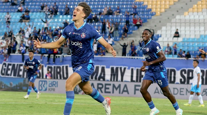 Arema FC Libas Isenmulang Kalteng FC 4-0 di Laga Perdana, Pelatih Marcos Santos Puji Konsistensi Tim